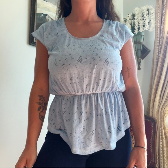 Peplum Style Blouse - Picture 2 of 5